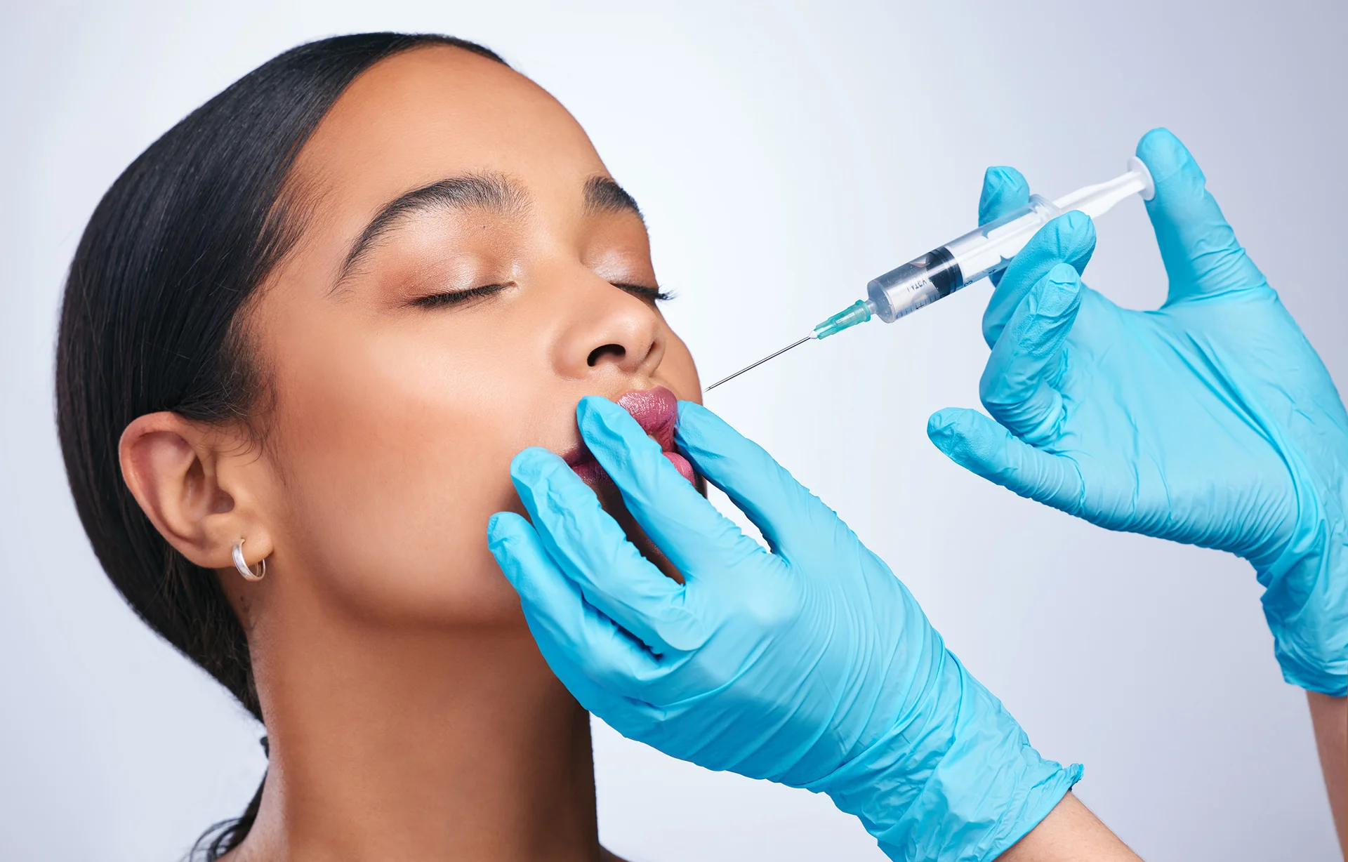 lip filler cannula featured